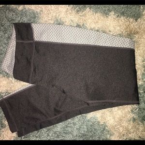 Leggings with pockets